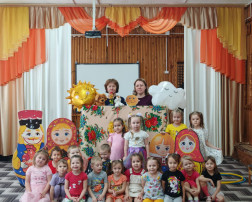 Кукольный спектакль-сказка "Приключения на масленицу" Кукольный спектакль-сказка "Приключения на масленицу".